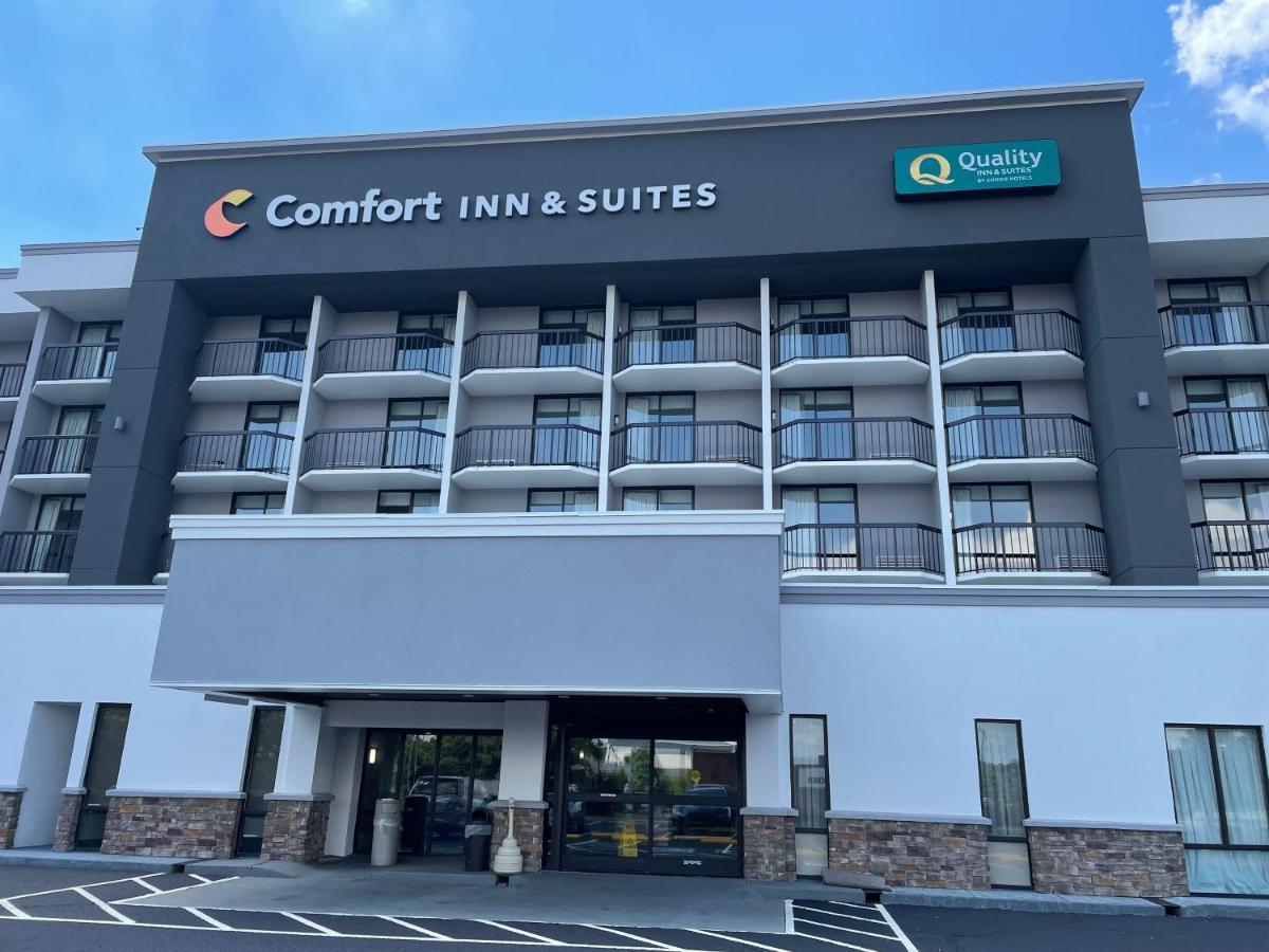 Quality Inn & Suites Spring Lake - Fayetteville Near Fort Bragg Zewnętrze zdjęcie
